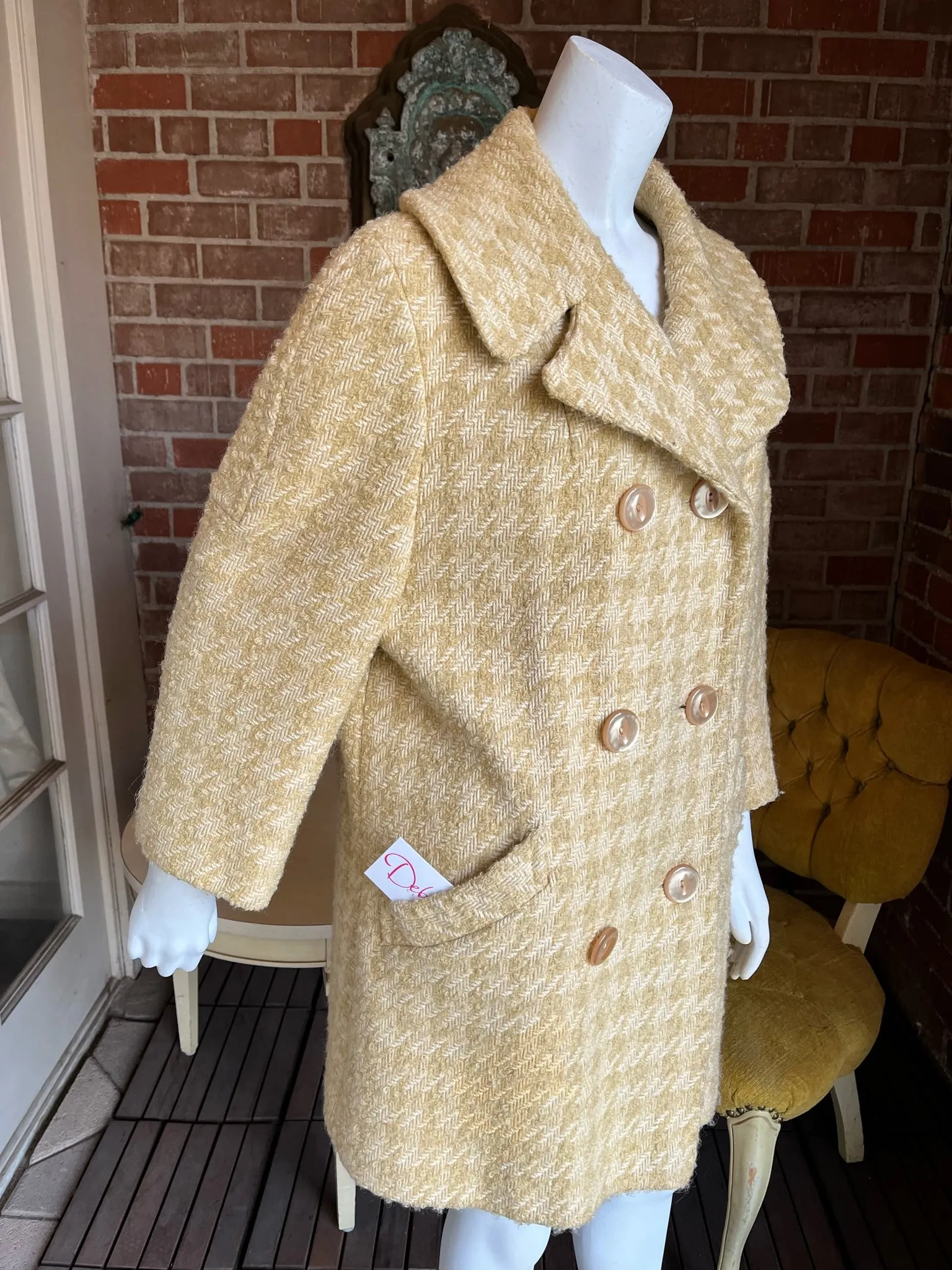 1960s Wool Boucle Maiz Coat