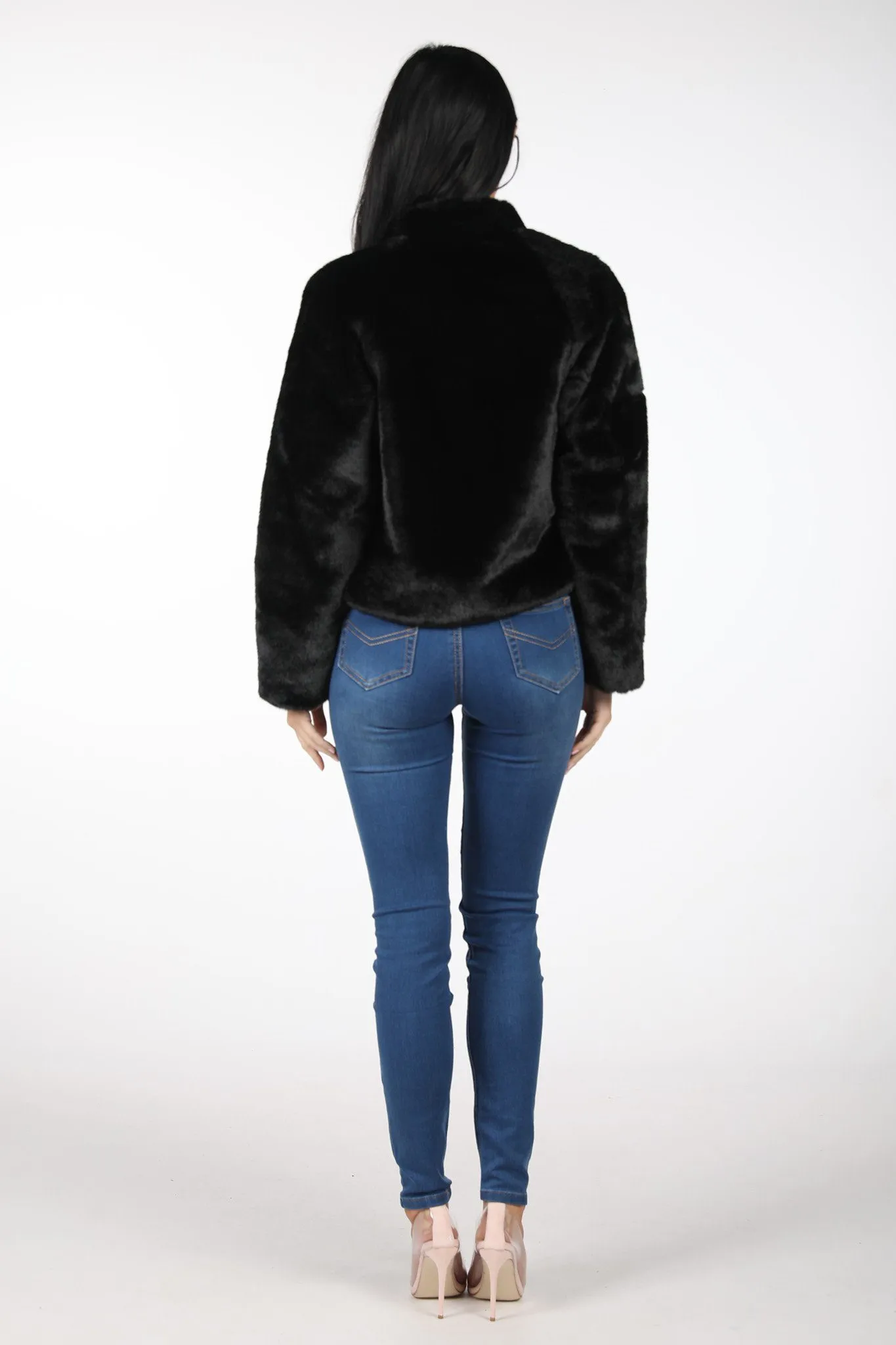 Cropped Faux Fur Coat - Black