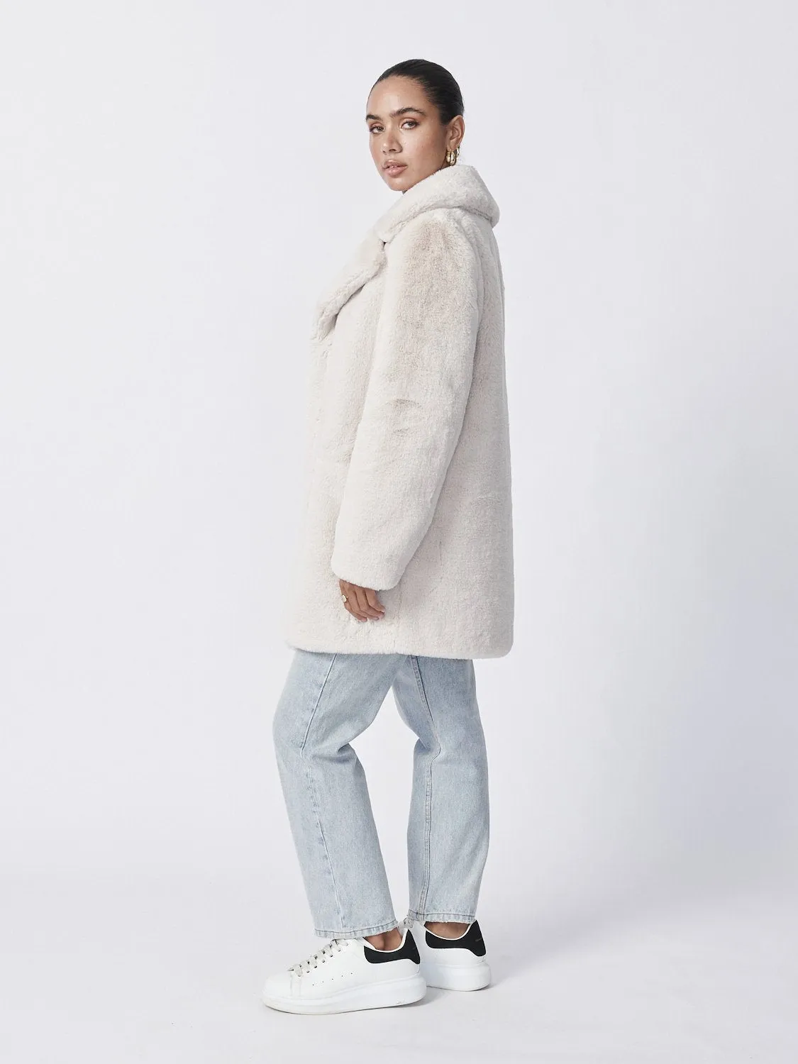 Minimalist Faux Fur Jacket - Bone