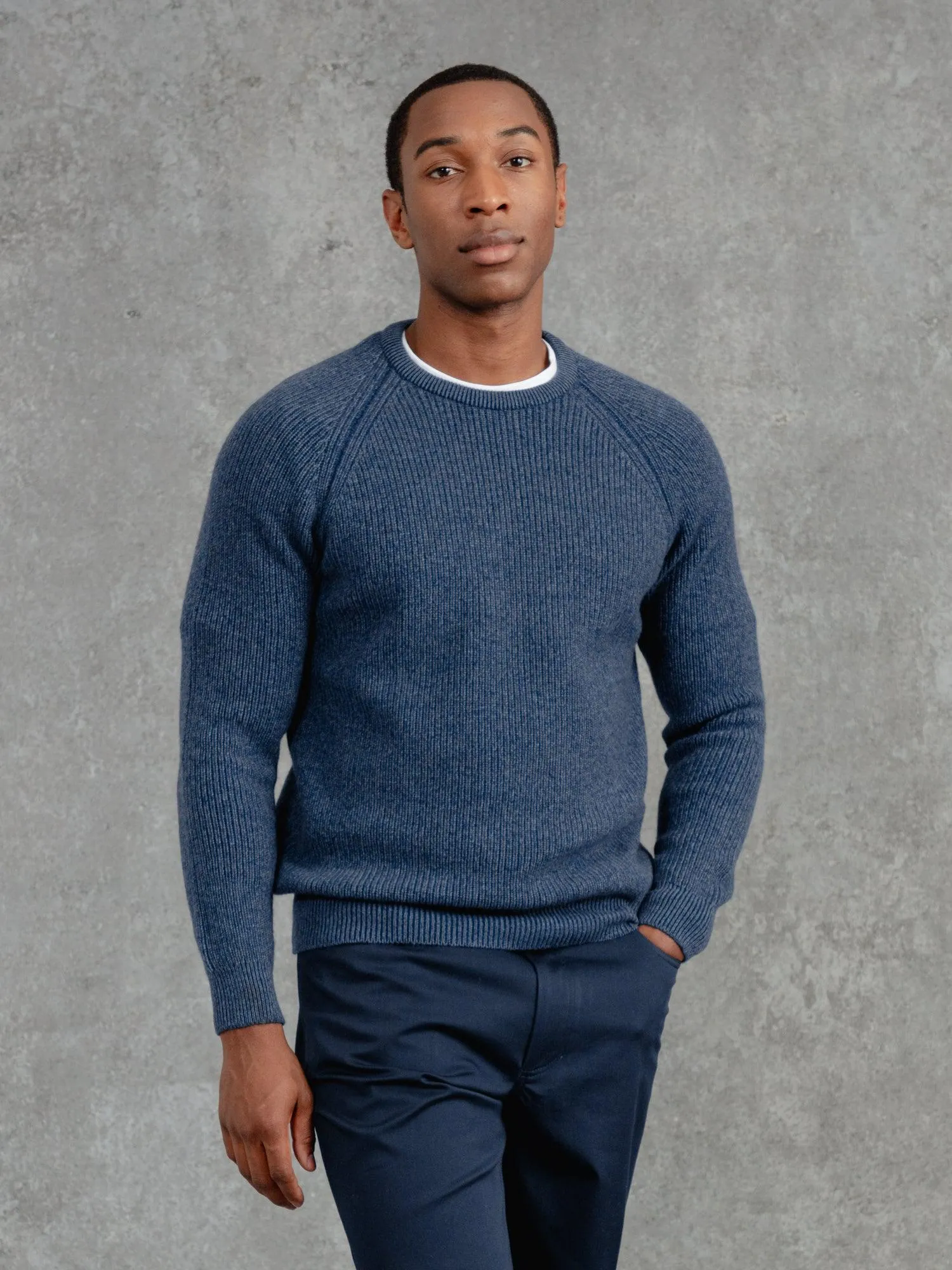 The Cashmere Raglan Crew Neck