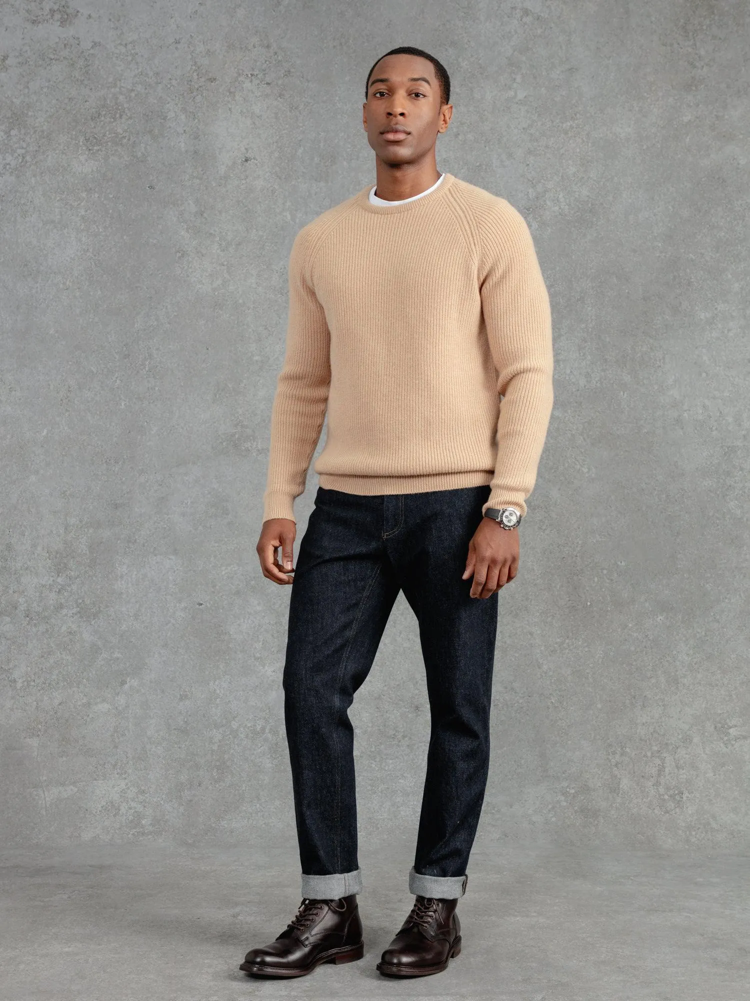 The Cashmere Raglan Crew Neck