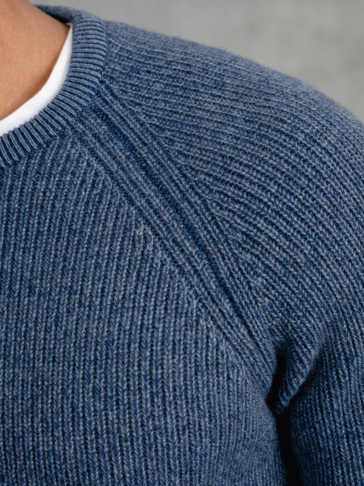 The Cashmere Raglan Crew Neck