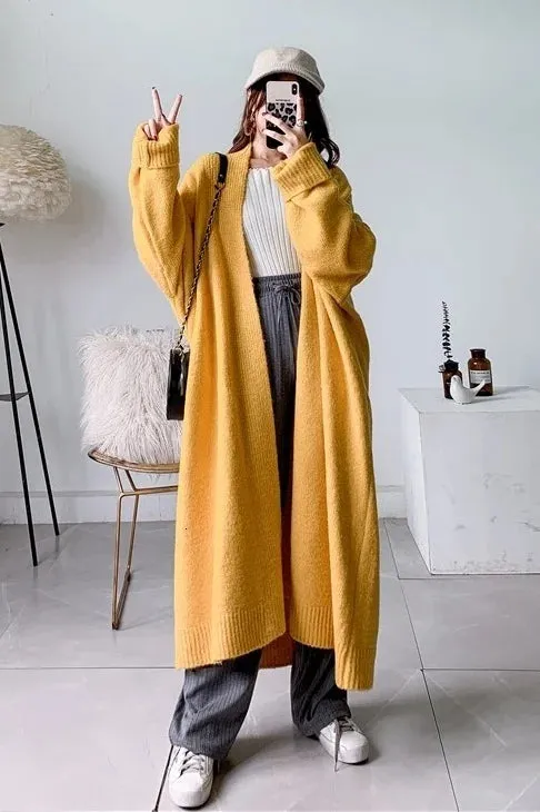 Women's Oversized Knitted Coat with Pockets